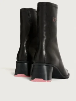 DATE BLACK HEELED ANKLE BOOT