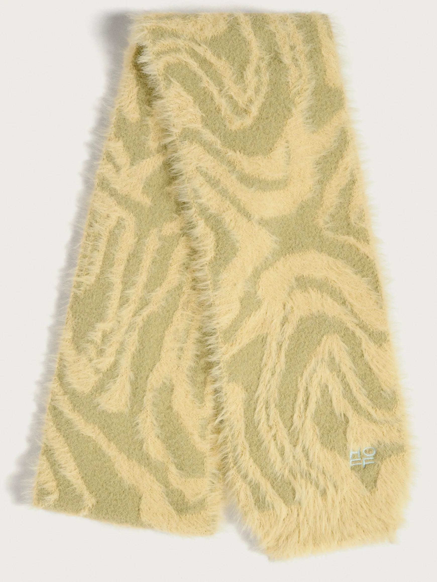 GSTAAD GREEN SCARF