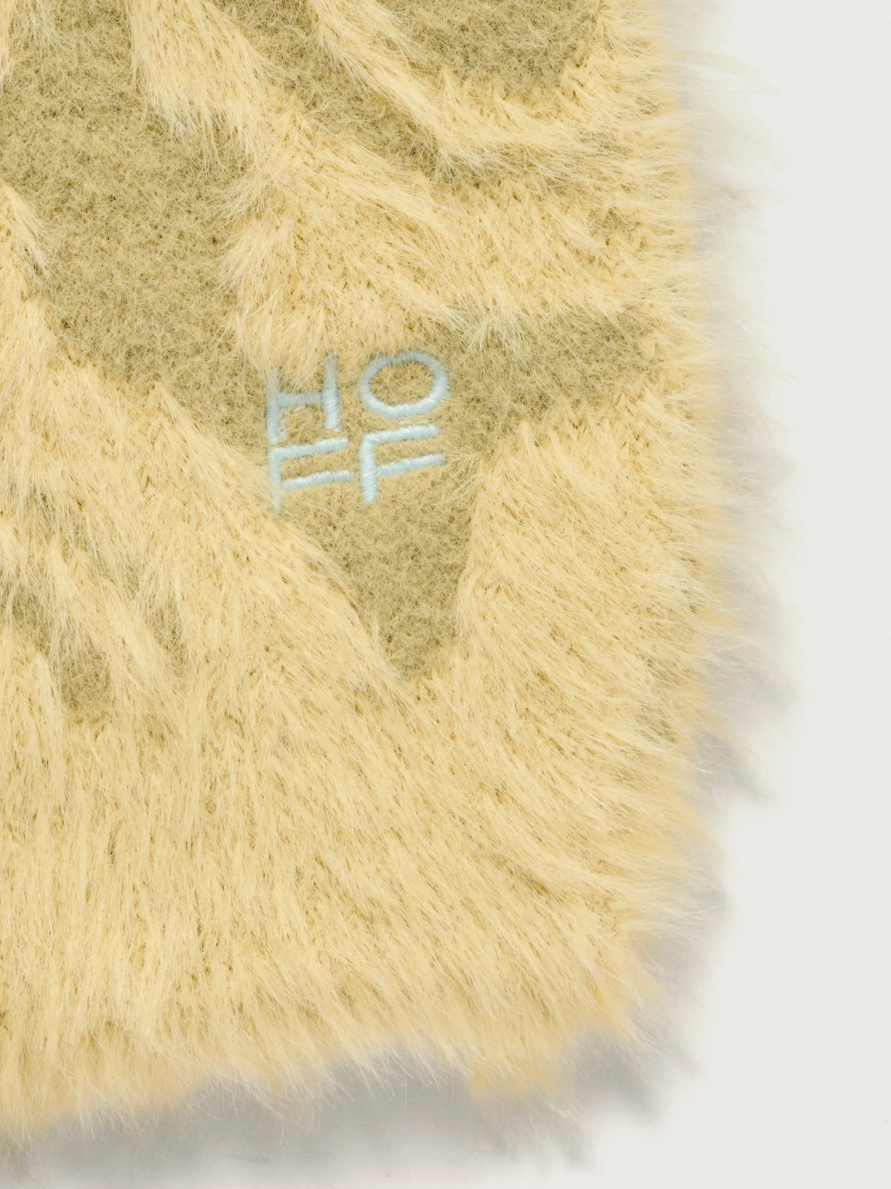 GSTAAD GREEN SCARF